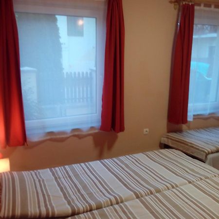 Eva Vendeghaz Guesthouse Hajdúszoboszló المظهر الخارجي الصورة