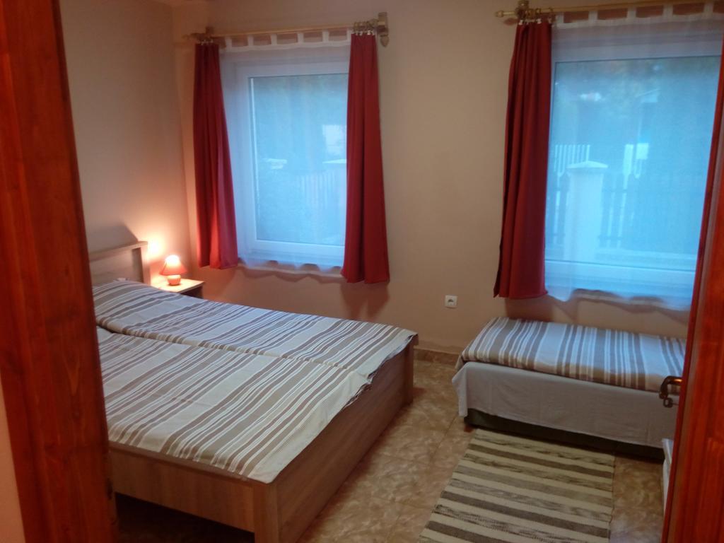 Eva Vendeghaz Guesthouse Hajdúszoboszló المظهر الخارجي الصورة