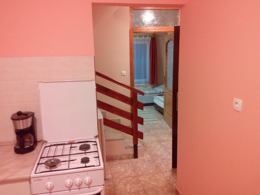 Eva Vendeghaz Guesthouse Hajdúszoboszló المظهر الخارجي الصورة